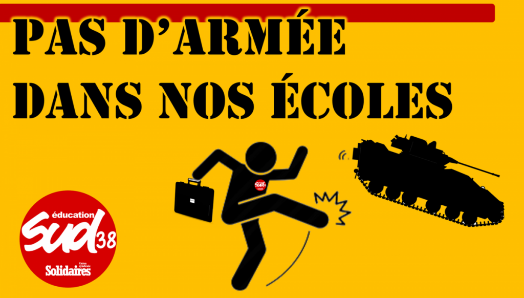 syndicaliste de SUD éducation donnant un coup de pied dans un tank